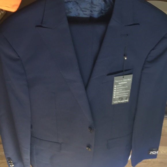 FINAL 83% Off!! JOSEPH ABBOUD Navy Suit - 2 sizes - Picture 2 of 6